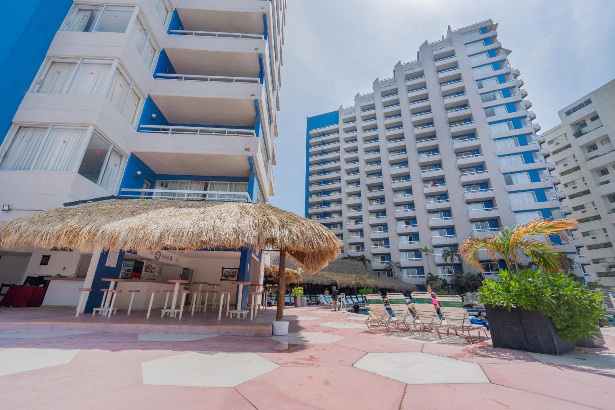 Hotel Playa Suites Акапулко Екстериор снимка