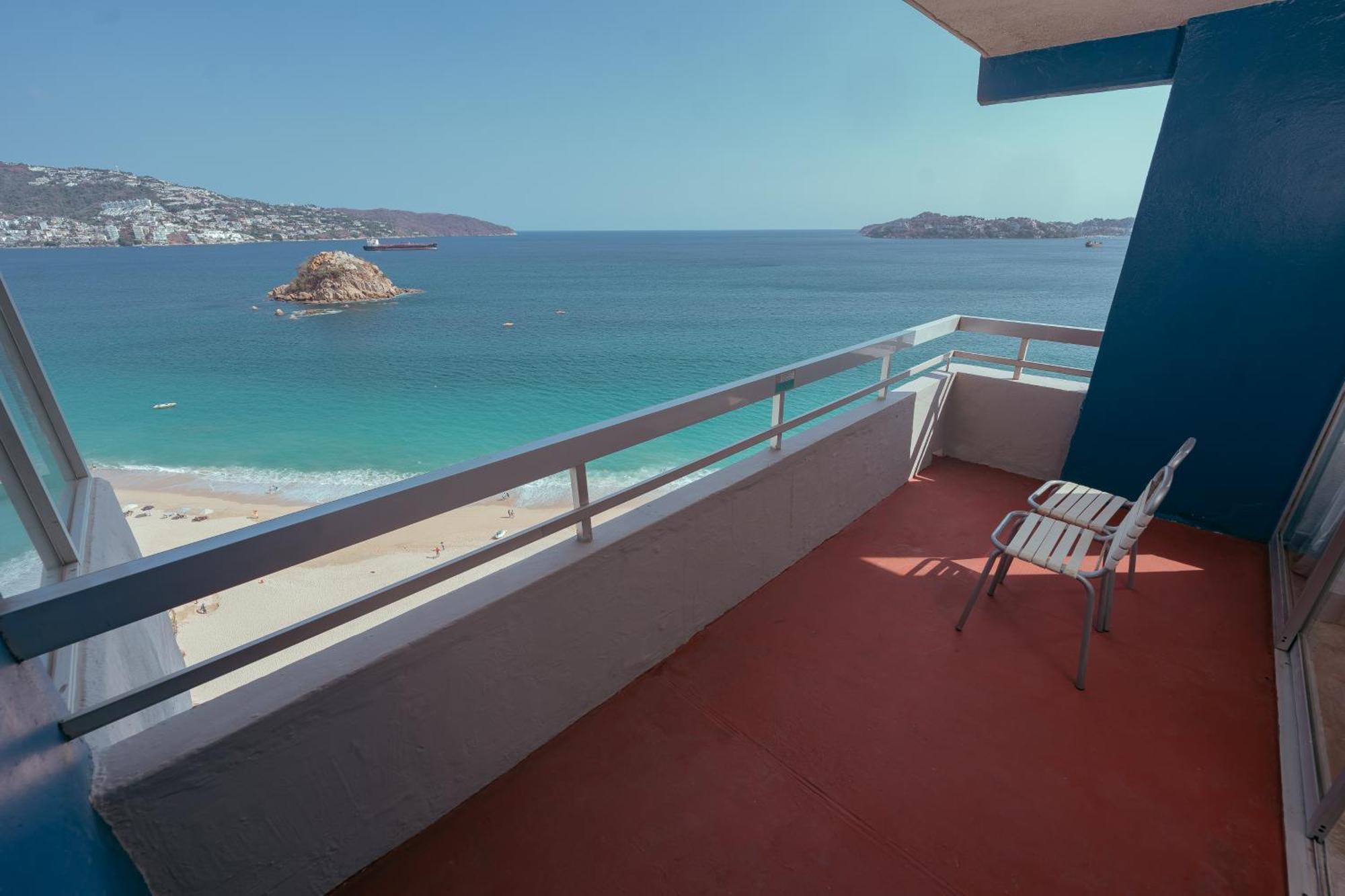 Hotel Playa Suites Акапулко Екстериор снимка